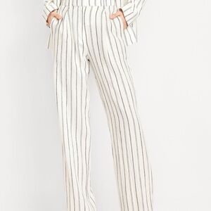 Old Navy White and Black Wide Leg Pants